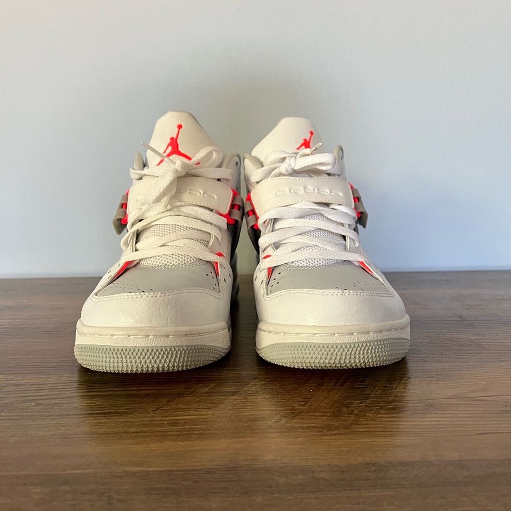 Jordan Flight 45 - White/Infrared (644846-123). Like new. Size 10.5.